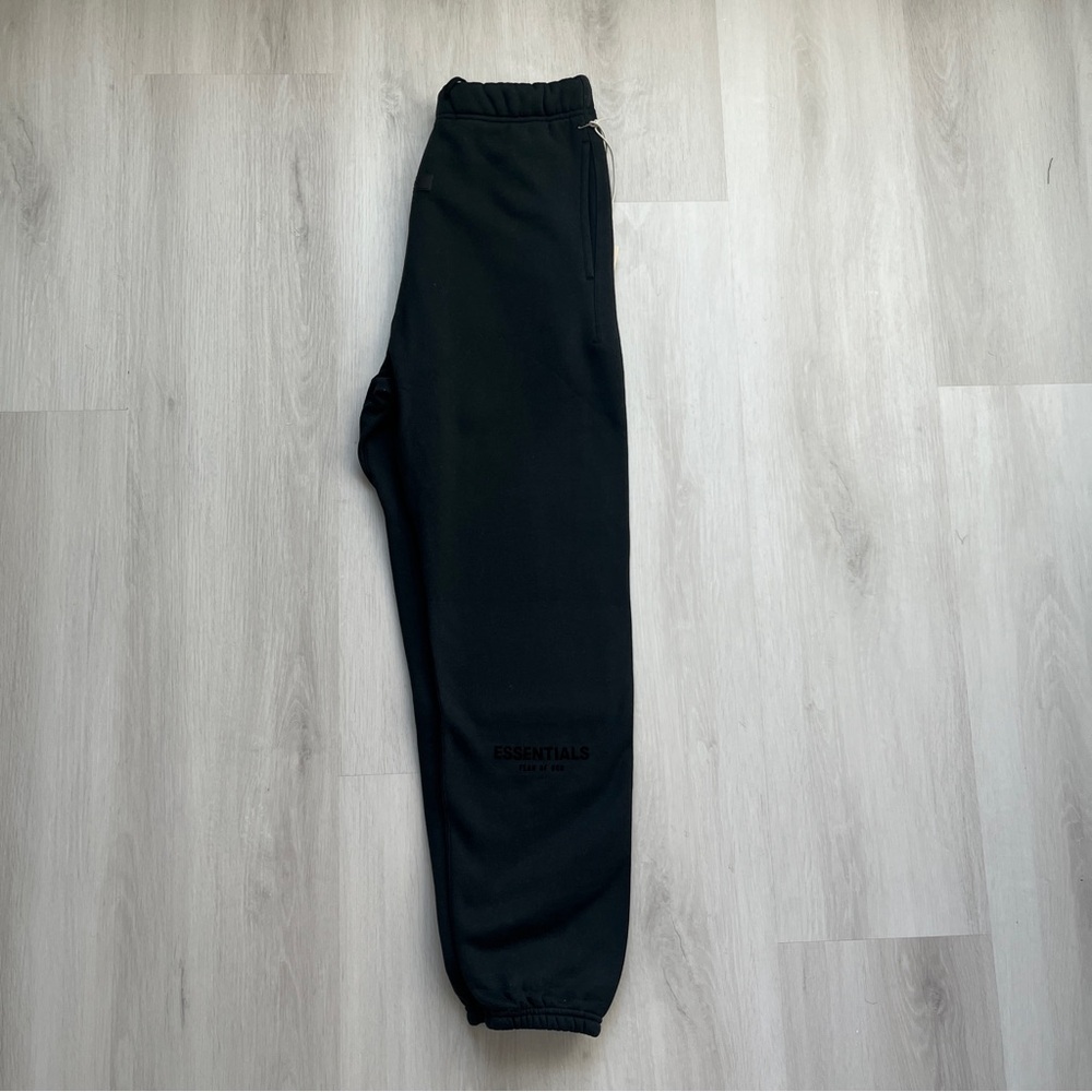 Essentials Black Sweatshirt and Joggers Set - Picture 9 of 9